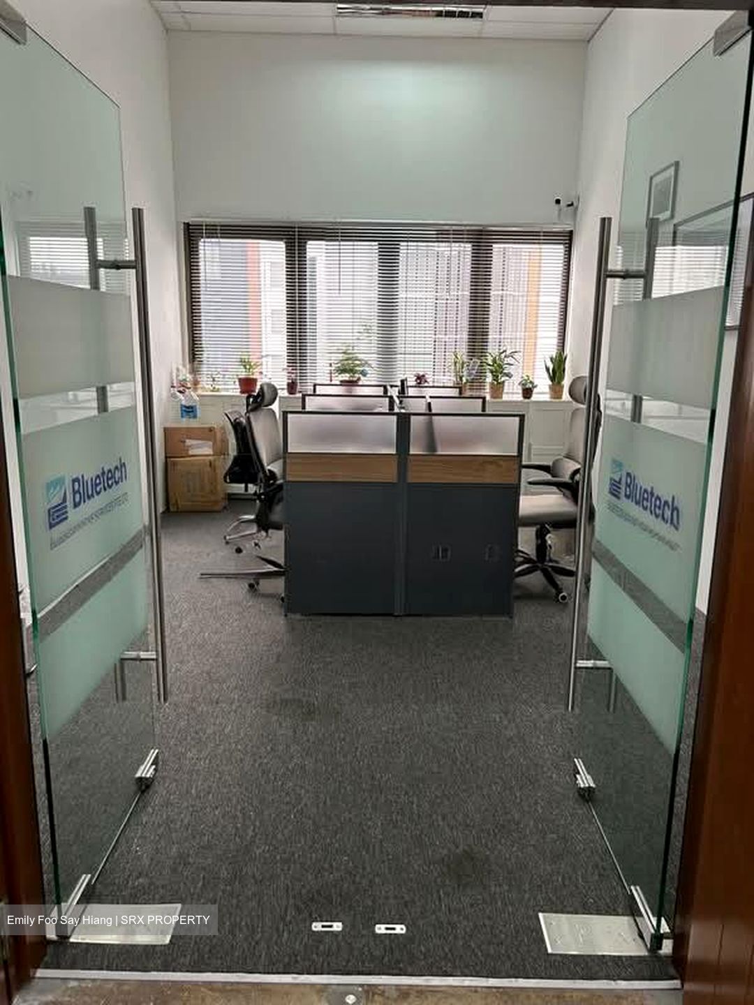 Sindo Industrial Building (D13), Office #570499981